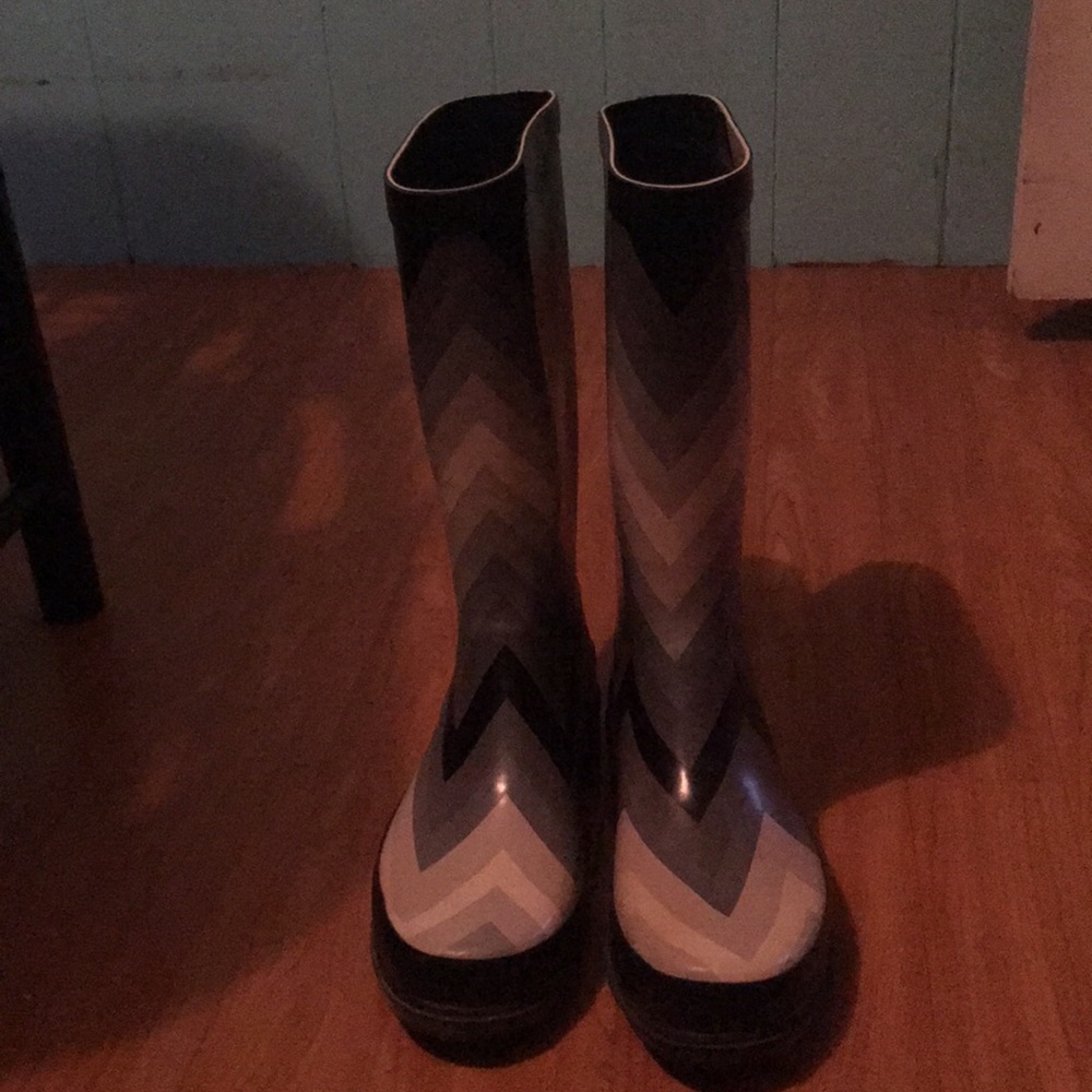 Rain boots